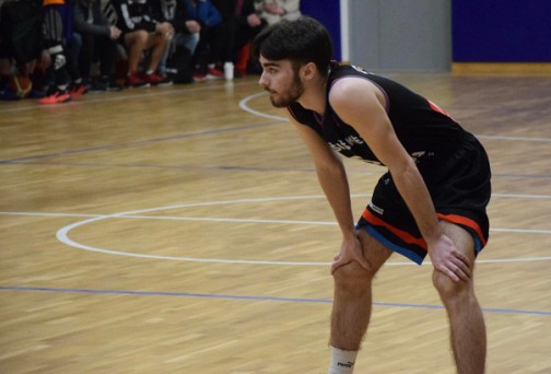 Komandai pirmaujant įtikinama persvara savo šansą  pažaisti gavo ir jaunasis komandos krepšininkas Ugnius Masevičius. 