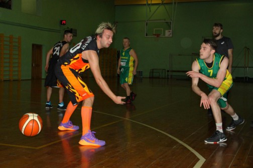 L. Jurkevičius (Nr.7) žaidė labai naudingai, o jo atstovaujama KK "Žiežmariai" lengvai laimėjo namuose prieš "PGT".