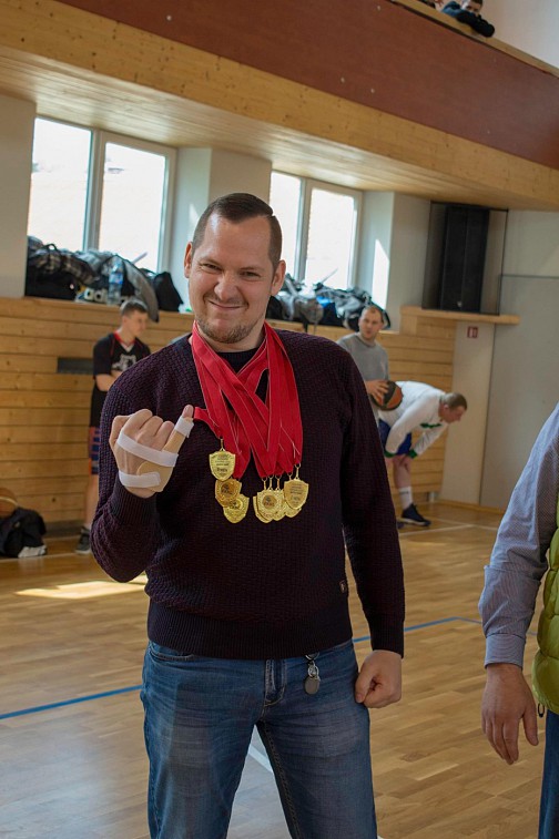 Darius Urbanavičius 2018/2019 m. krepšinio sezoną iškeitė į tėvystės atostogas. 