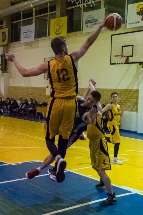 Lukas Jančiausias (Nr.12) labiausiai susitvarkė su jauduliu iš visų rungtynių dalyvių.