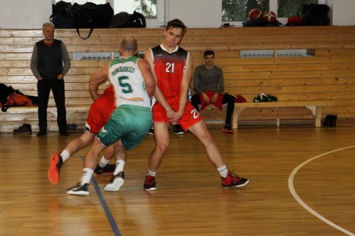 Nr.21 Donatas Kudžma buvo ne tik statistas rungtynėse, bet atliko ir nemažai nematomo darbo.