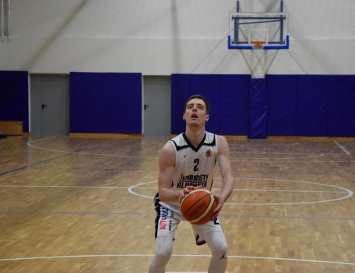 ,,Žemkausta" žaidėjo Pauliaus Vilko pastangų puolime nepakako pergalei pasiekti. 