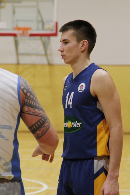 Laurynas Rudis (nuotraukoje nr. 14 mėlyni marškinėliai) buvo vienas naudingiausių rungtynių žaidėjų. 