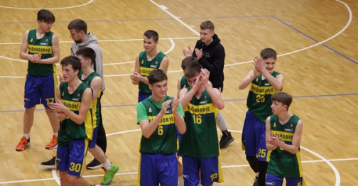 Kaišiadorių ,,ŠSC-Savex"  džiaugsmas po pirmosios pergalės ,,Vienybės" lygoje. 